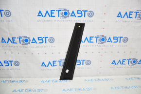 Door trim side front right Toyota Highlander 20- scratches