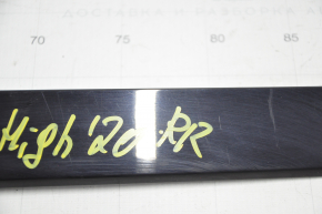 Door trim side rear right Toyota Highlander 20- rear, scratches