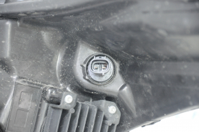 Headlight front right Toyota Highlander 20- LED+LED DRL light, water damage for parts, sand