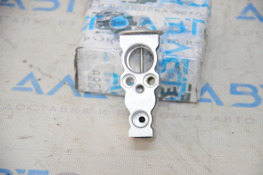 Toyota Highlander 20- Air Conditioner Heater Valve