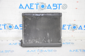 Jaguar F-Pace X761 17- Evaporator