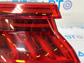External wing light left Audi Q8 18- LED, cracked