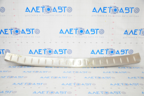 Rear bumper trim Toyota Highlander 20- chrome type 2, dented, scratches