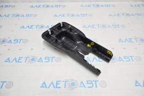 Seat runner trim 2nd row left inner Toyota Highlander 20- scratches