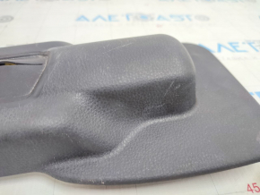 Seat runner trim 2nd row left inner Toyota Highlander 20- scratches