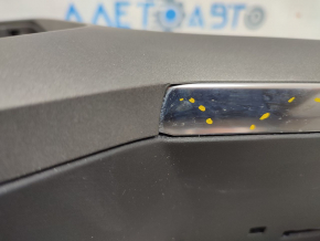 Front panel trim with air duct right Toyota Highlander 20- with molding, scratches, chrome swelled