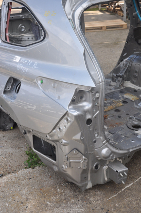Quarter wing rear left Toyota Highlander 20- under BSM silver, on the body