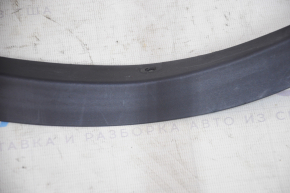 Rear right wing arch trim Toyota Highlander 20- on the body front, scratches