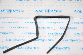 Rear right window seal for Suzuki Kizashi 10-15