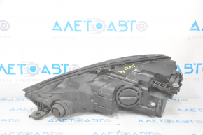 Front right headlight complete Audi A4 B9 17-19 xenon+LED, broken fastener, sand