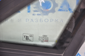 Window blind glass rear right Audi A4 B8 08-16 sedan under black molding, broken fastener
