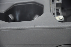 Central console armrest and cup holders VW Jetta 19- leather black, scratches