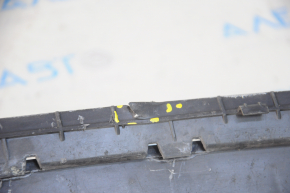 Lower grille of the front bumper VW Jetta 19 - fracture, sand