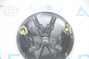 VW Jetta 19 rear emblem - broken guides