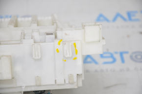 Honda CRZ 11-16 under-dash fuse box, housing and latches are broken