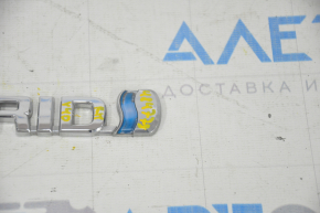 Hybrid wing emblem right Toyota Camry v40 paint peeled off