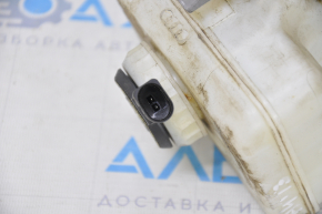 Master brake cylinder with reservoir Audi A4 B8 13-16 rest