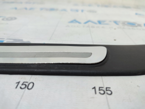 Door sill trim outer front left Audi A4 B8 08-16 sedan chrome, broken crepe, scratches