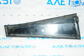 Door trim side rear left rear Toyota Sienna 11-20 broken fastener, scratches