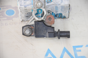Negative terminal of battery Ford Edge 15 - type 2