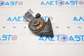 Signal low Subaru b9 Tribeca, rust