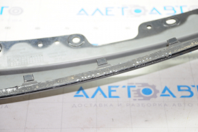 Front bumper saber trim upper Dodge Dart 13-16 breakage of fastening, pokes