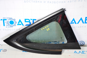 Rear right blind glass window Tesla Model 3 21 - matte frame
