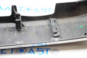 Trunk door molding Mitsubishi Outlander 16-17 rest, broken fastener, scratches