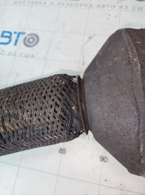 Chevrolet Volt 11-15 exhaust pipe with catalytic converter mesh torn