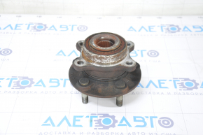 Front left hub Ford Fusion mk5 13-20 stud defect