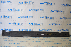 Right threshold protection Porsche Taycan 19 - tears