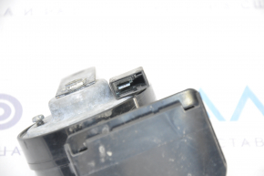 Signal high Lexus UX200 UX250h 19-