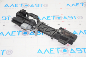 Ford Explorer 11-19 front left door handle mechanism keyless