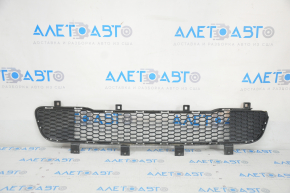 Lower grille front bumper Jeep Compass 17-21 broken fastener