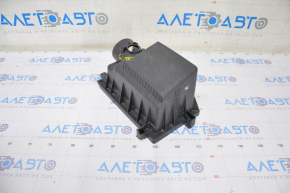 Upper air filter housing cover Lexus UX200 19- without flow meter