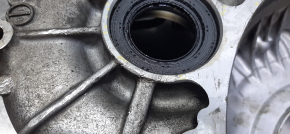 Front cover bell VW Passat b7 12-15 USA 2.5 MAN chips, abrasions