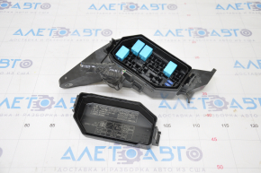 Fuse box underhood right Lexus UX200 UX250h 19- driftwood