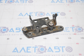 Engine mount bracket left Lexus UX200 19-