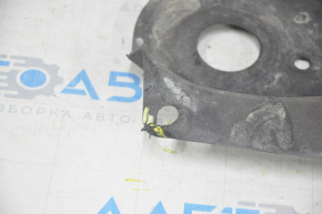Front left fender liner Toyota Highlander 14-19 3.5 tears, tear fastener, non-factory hole