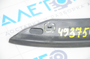 Front right hood seal Audi Q5 80A 18-24 broken fasteners