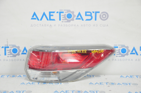 Light outer wing right Toyota Highlander 14-16 micro-cracks