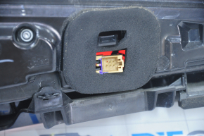 Right lamp Audi Q5 80A 18-20 LED, scratches