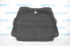 Insulating the hood of a Porsche Cayenne 958 11-15