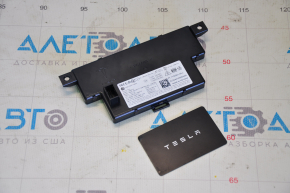 Keyless Tesla Model 3 21- Keyless Interaction Block