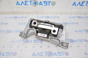 Right engine mount Mercedes CLA 250 14-19 cracked