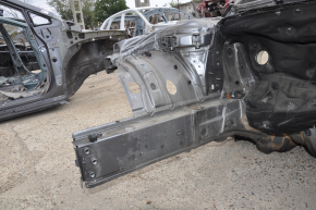 Front right quarter Mercedes CLA 14-19 on the body, graphite, butt