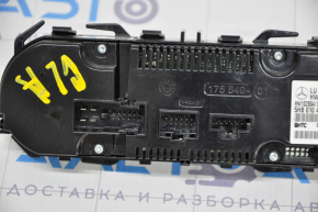 Climate control Mercedes CLA 14-19 auto button is worn out