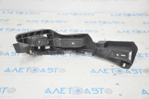 Rear bumper mount under the right upper light for Porsche Cayenne 958 11-14