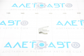 Fuel injector mounting bracket Mercedes GLA 14-20