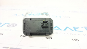 Internal tailgate closing button Mercedes GLA 15-20